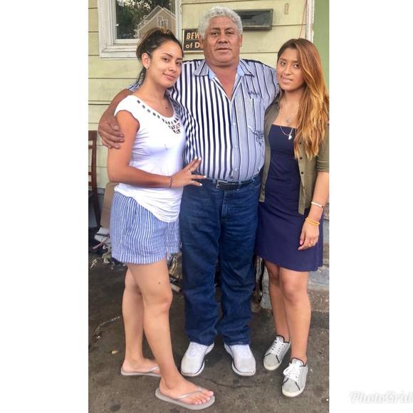 Meet your Posher, Elio - Picture 1 of 1